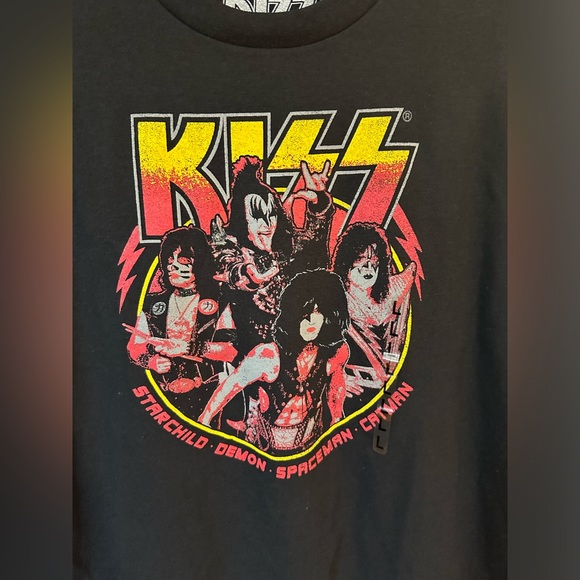 KISS Men’s Black Graphic Tshirt NWT Various Sizes - Picture 3 of 4